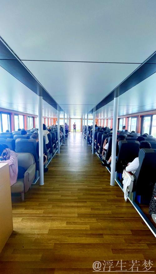 “龙舟竞渡三峡巫山 展现无限魅力” “龙舟竞渡三峡巫山 展现无限魅力”